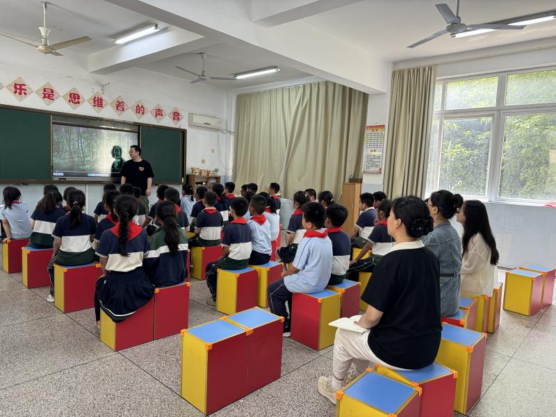 77783744cee2e2bdb685db217d48240.jpg 77783744cee2e2bdb685db217d48240.jpg