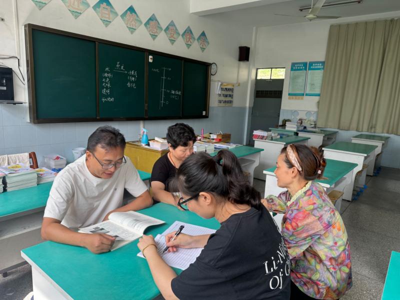 集体备课1.jpg 集体备课1.jpg