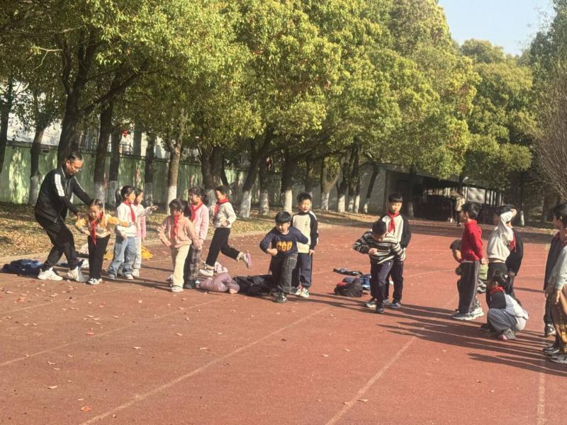 Cache_-d4d882f209b3501.jpg Cache_-d4d882f209b3501.jpg