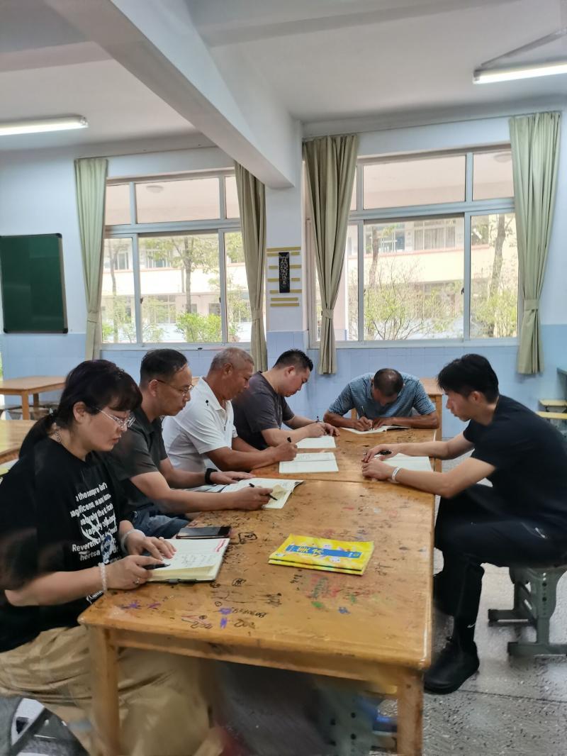 8e44c4499e90a87e226f00aeeba48591.jpg 8e44c4499e90a87e226f00aeeba48591.jpg